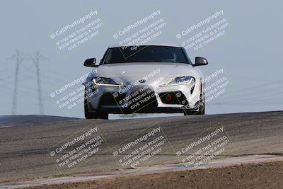 media/Jun-25-2023-Speed SF (Sun) [[f001402e15]]/Yellow Group/Session 2 (Outside Grapevine)/